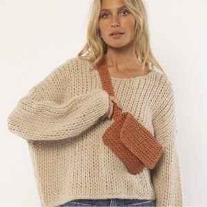 COPY - Amuse Society Winnie Waist Pack